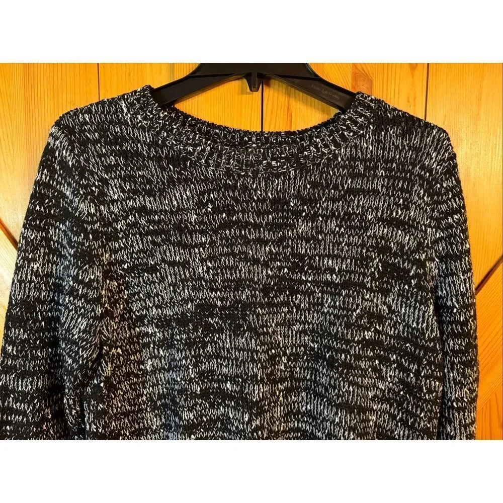 Croft & Barrow Black/White Pullover Sweater Faux Blouse Hem Size Large NWT (7101